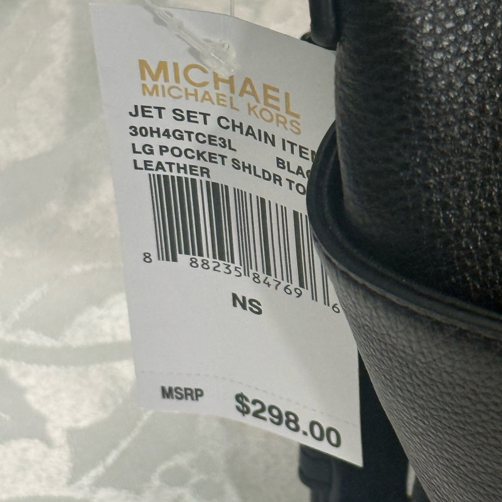 Black NWT Michael Kors handbag. - Picture 10 of 16